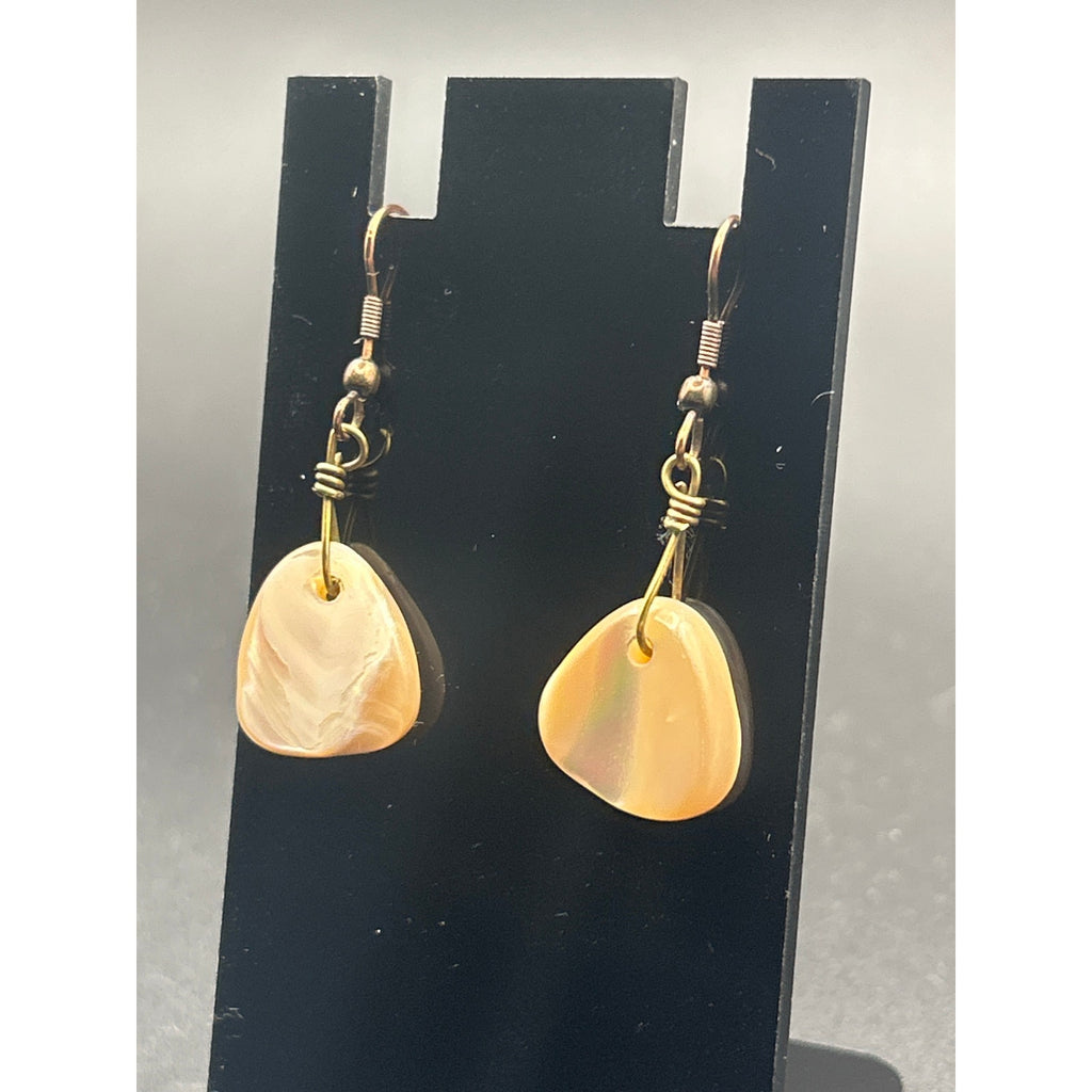 Vintage Gold Tone Mother of Pearl Shell Teardrop Dangle Earrings