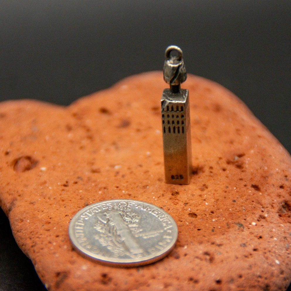 Vtg Germany 835 Silver Frankfurt Goethe Tower Building Travel Bracelet Charm