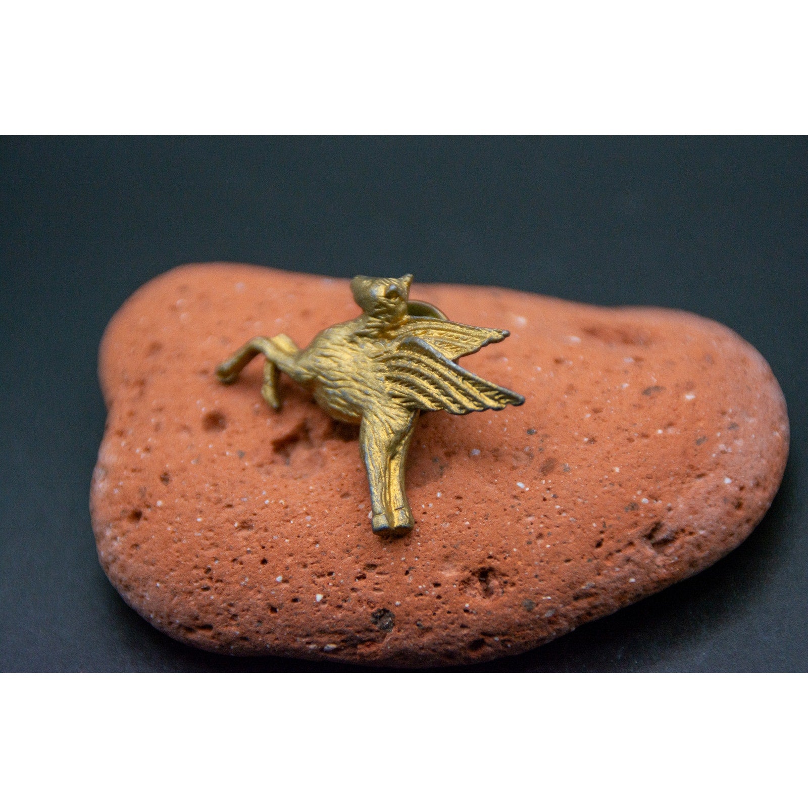 Vintage  Mobil Oil Pegasus Brass Flying Horse Lapel Pin