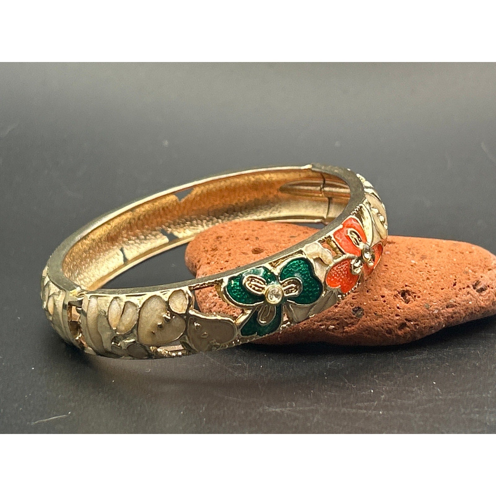 Vintage Floral Enamel Hinged Clamper Bangle Bracelet | Gold Tone Orange Green