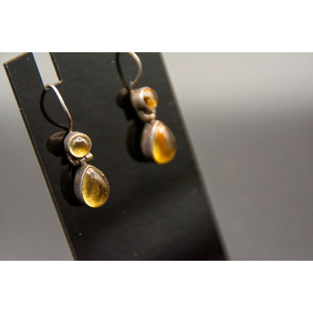 Vtg 925 Sterling Silver Citrine Cabochon Hinge Teardrop Dangle Hook Earrings