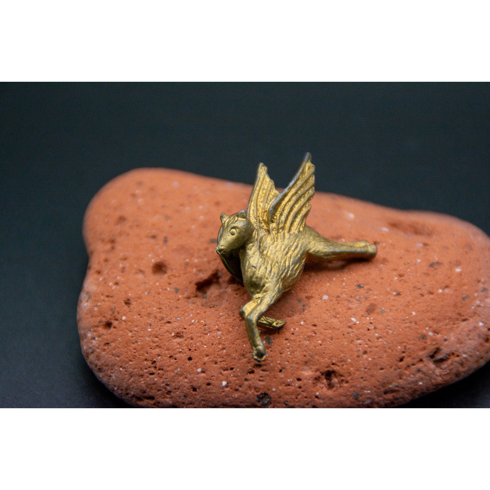 Vintage  Mobil Oil Pegasus Brass Flying Horse Lapel Pin