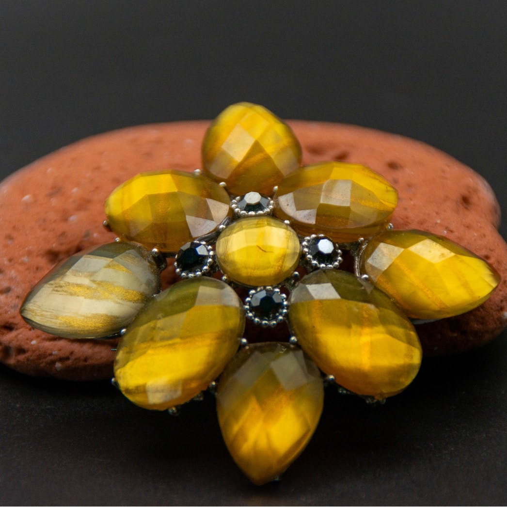 Beautiful Vintage Yellow and Blue Brooch and Pendant - 2" x 2"