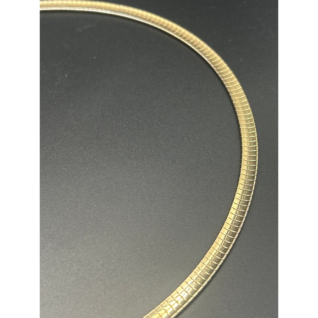 Vintage 80s Gold Tone 17" Omega Chain Necklace Rolled Collar Box Clasp