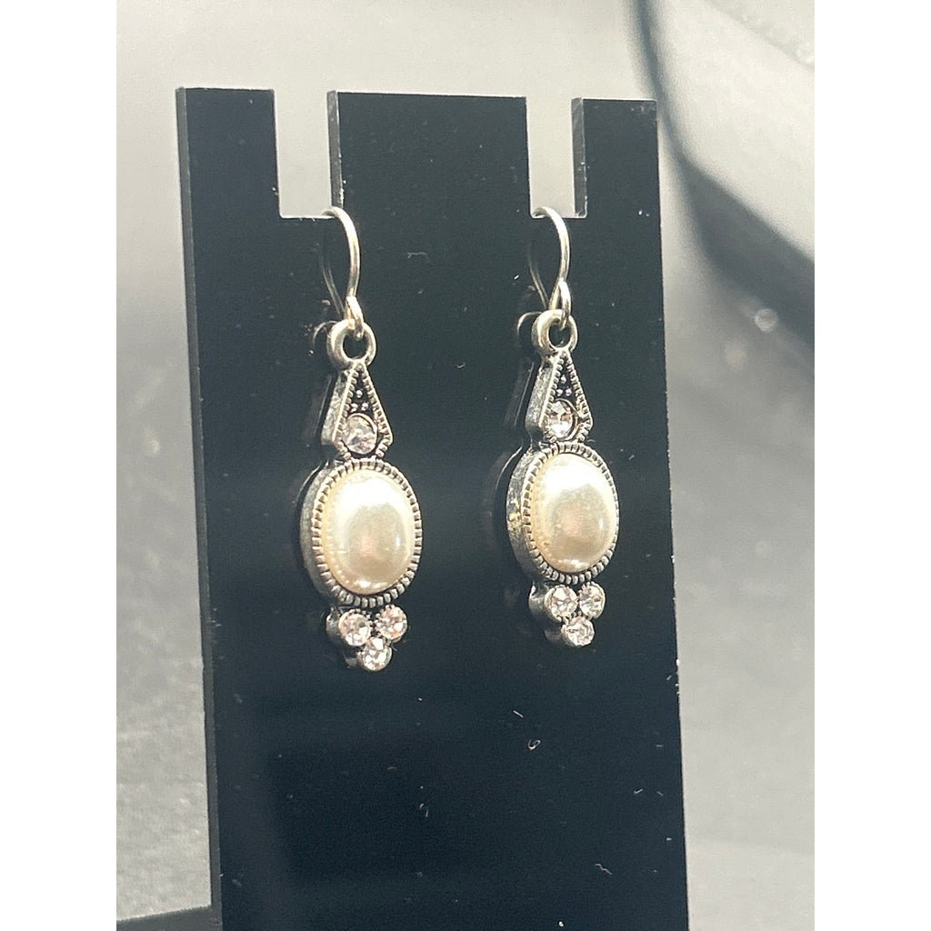Vintage Silver Tone Faux Pearl Drop Dangle Earrings Pierced Statement Drops