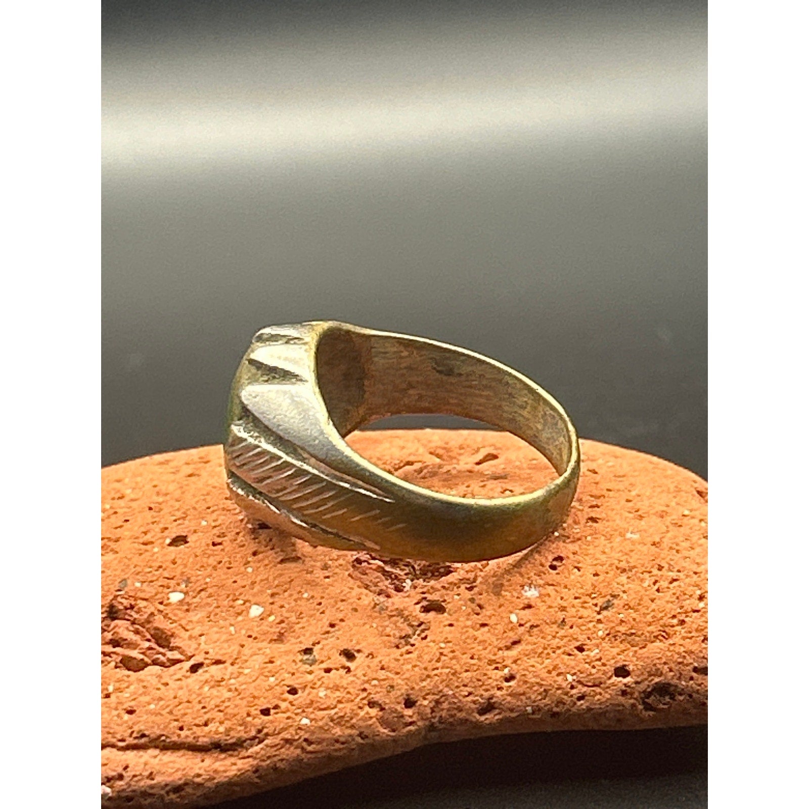 Vintage Afghan Kochi Tribal Ring Brass Alloy Green Glass Cabochon Size 10.5