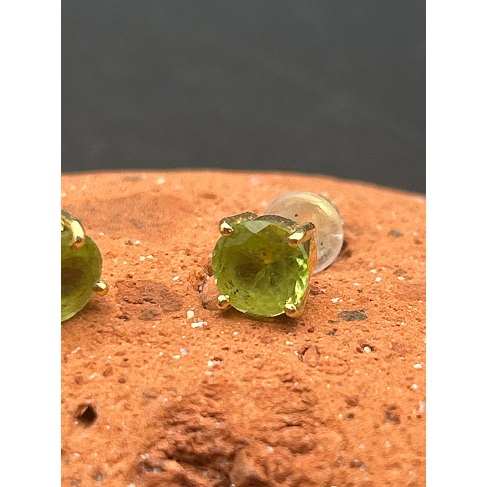 Vintage 3mm Gold Tone Peridot Green Stud Earrings August Birthstone
