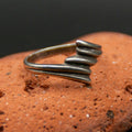 Vintage Modernist Wave Ring in Sterling Silver - Size 7.5