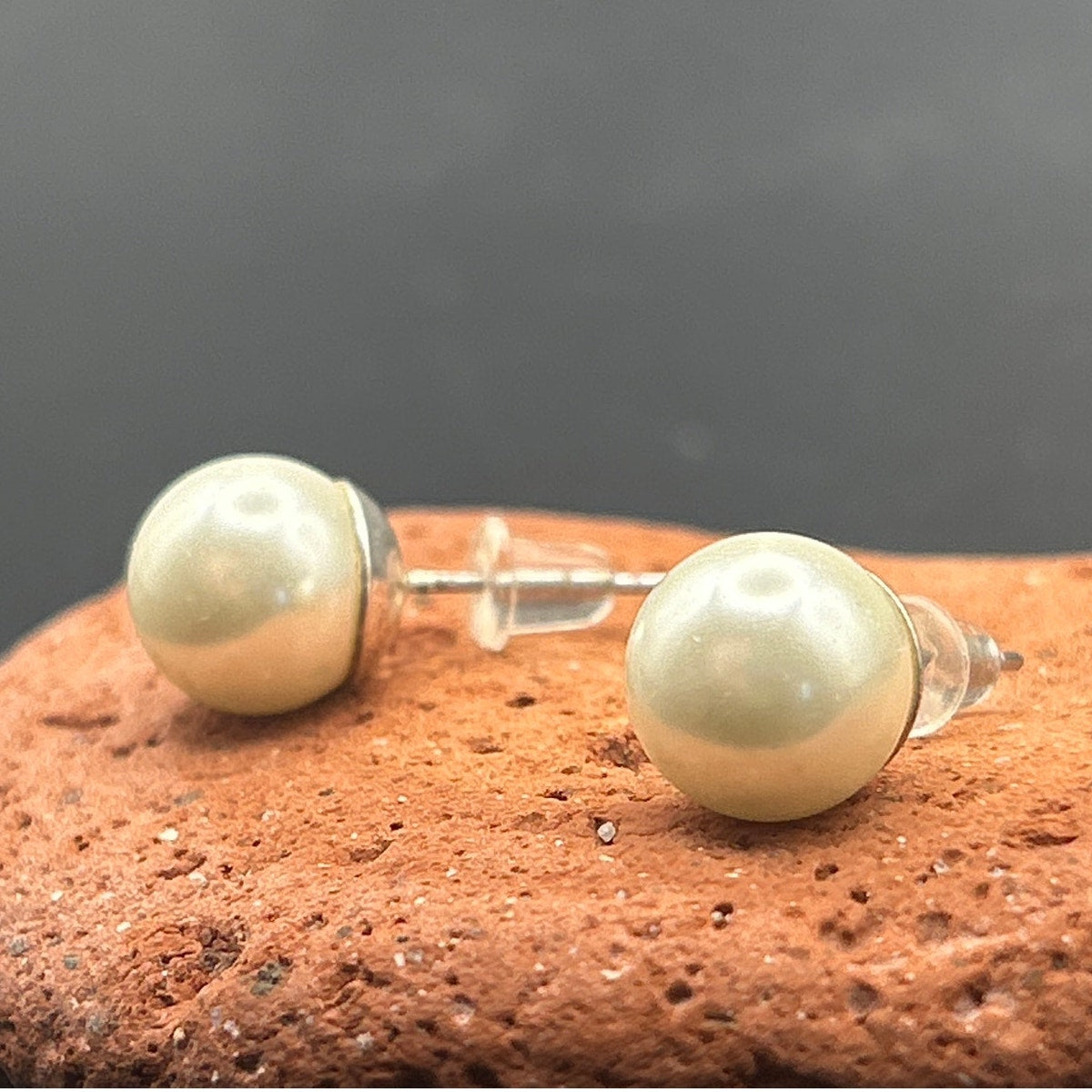 Vintage Faux Pearl Stud Earrings 7mm White Pearl Silver Tone Posts Classic