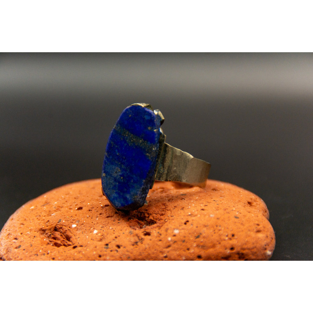 Stunning Vintage Lapis Lazuli Kochi Tribal Ring - Size 10