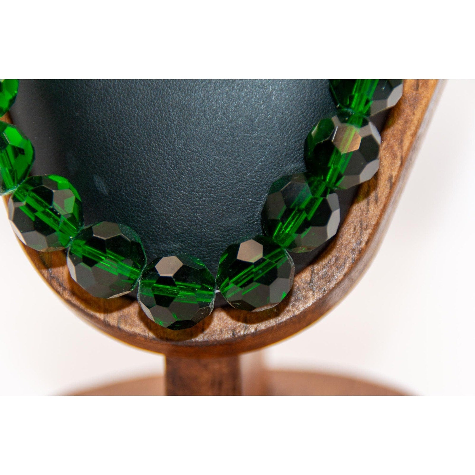 Antique 1920s Emerald Green Crystal Necklace 28" Art Deco Faceted Glass Beads