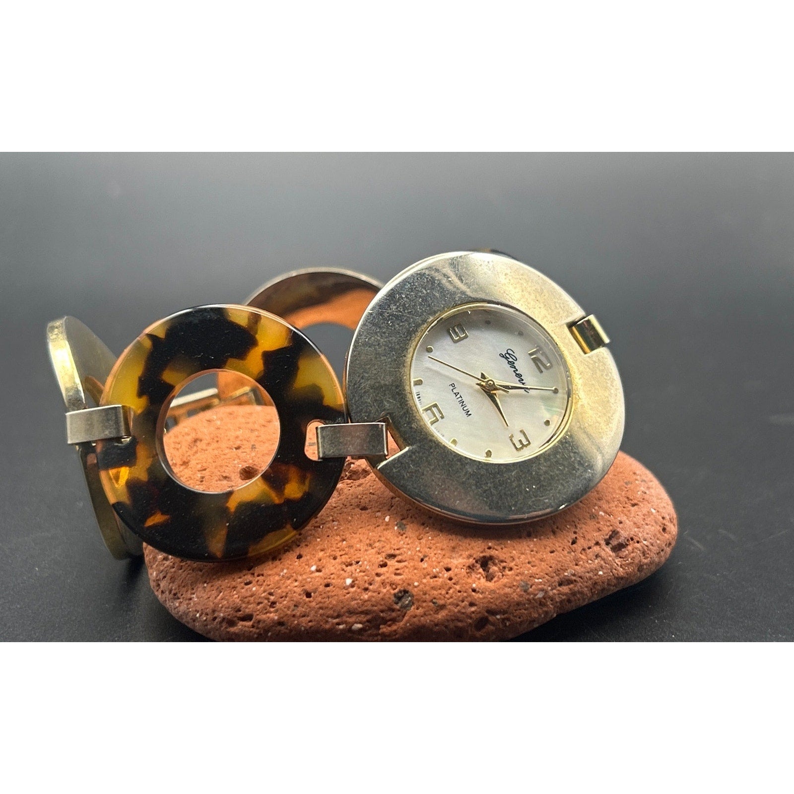 Vintage Geneva Platinum Watch Model 7463 Gold Tone Tortoise Shell Accent Working