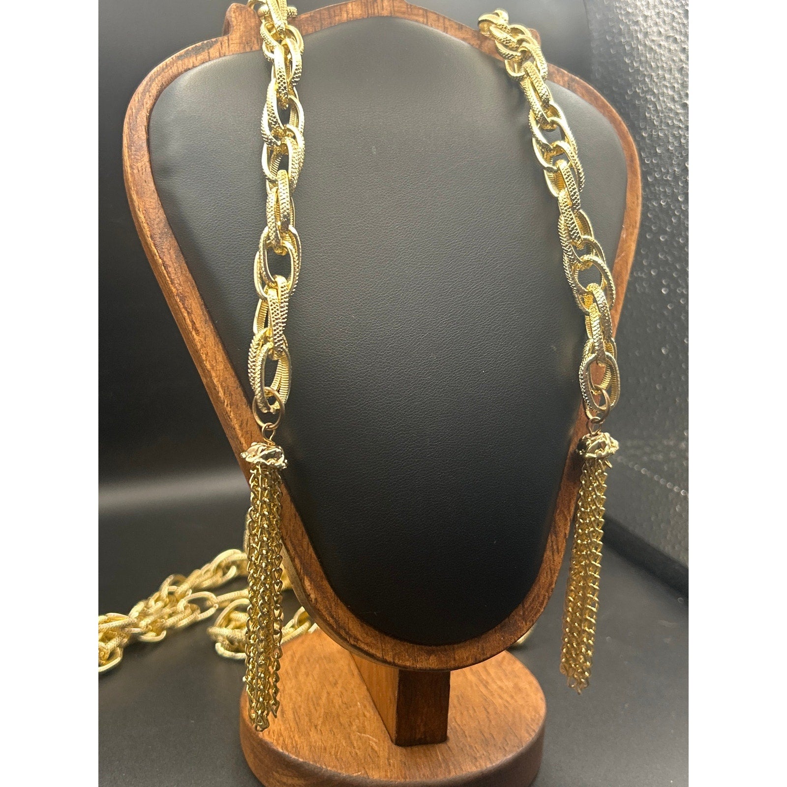 Vintage 60 Inch Gold Tone Tassel Lariat Rope Chain Scarf Body Necklace