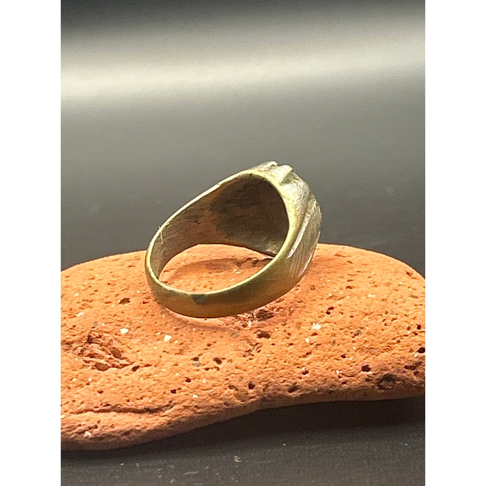Vintage Afghan Kochi Tribal Ring Brass Alloy Green Glass Cabochon Size 10.5