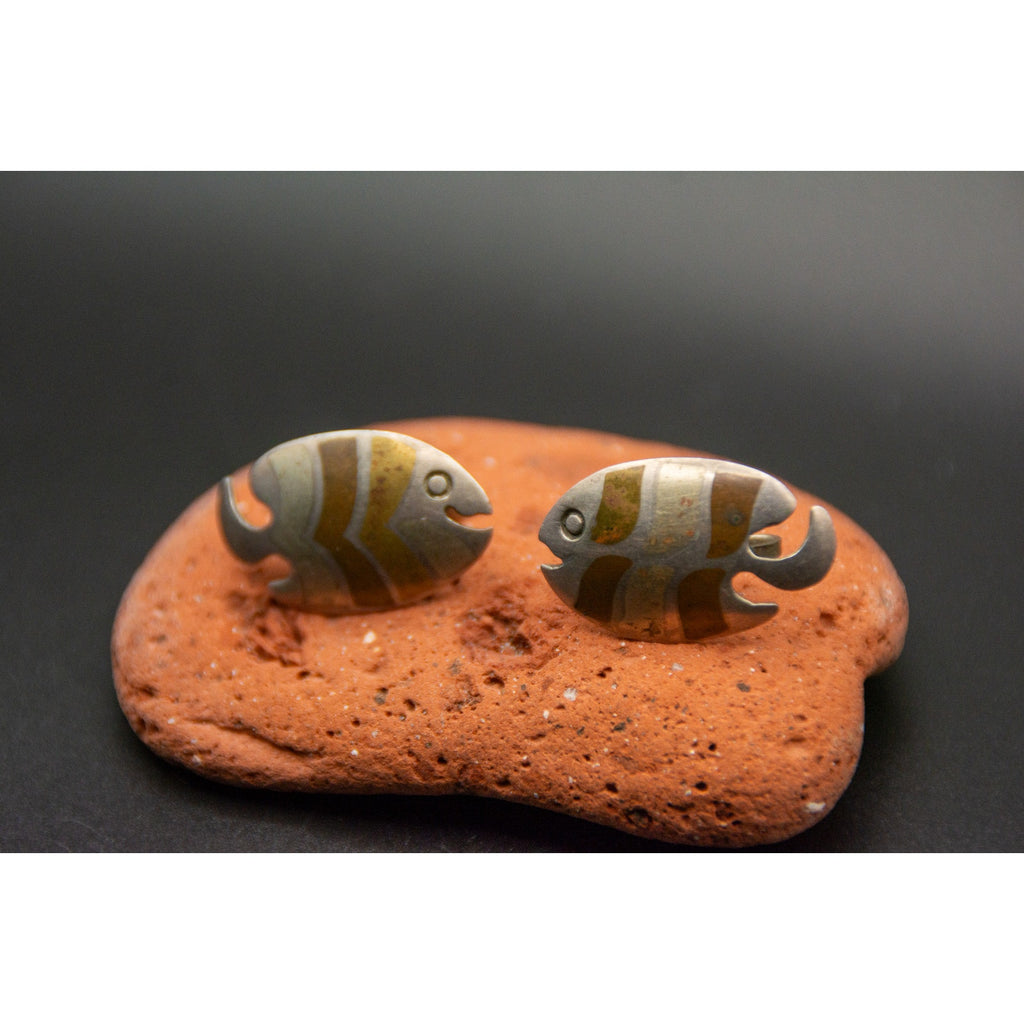 Vintage Mexican Metales Casados Silver Fish Screwback Earrings
