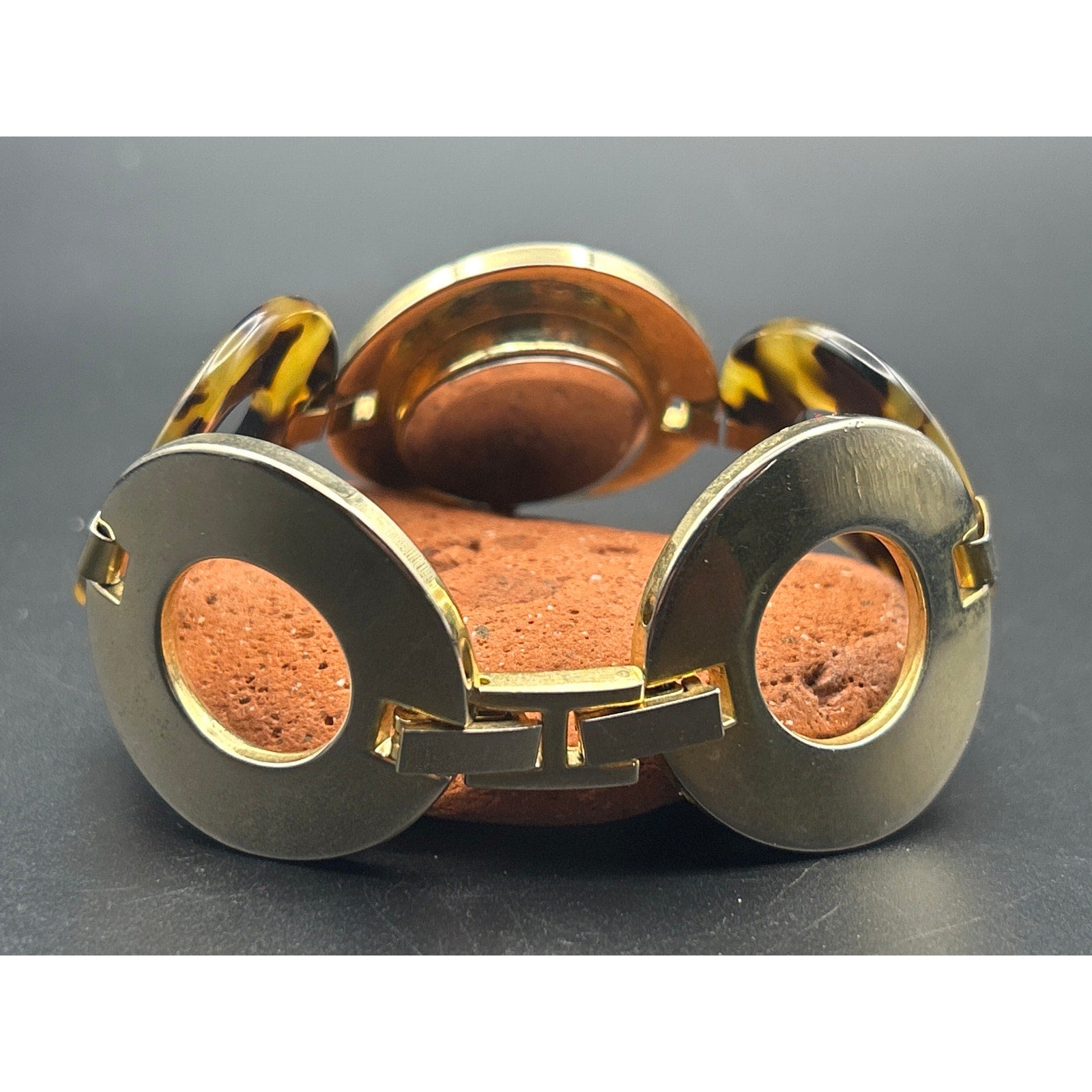 Vintage Geneva Platinum Watch Model 7463 Gold Tone Tortoise Shell Accent Working