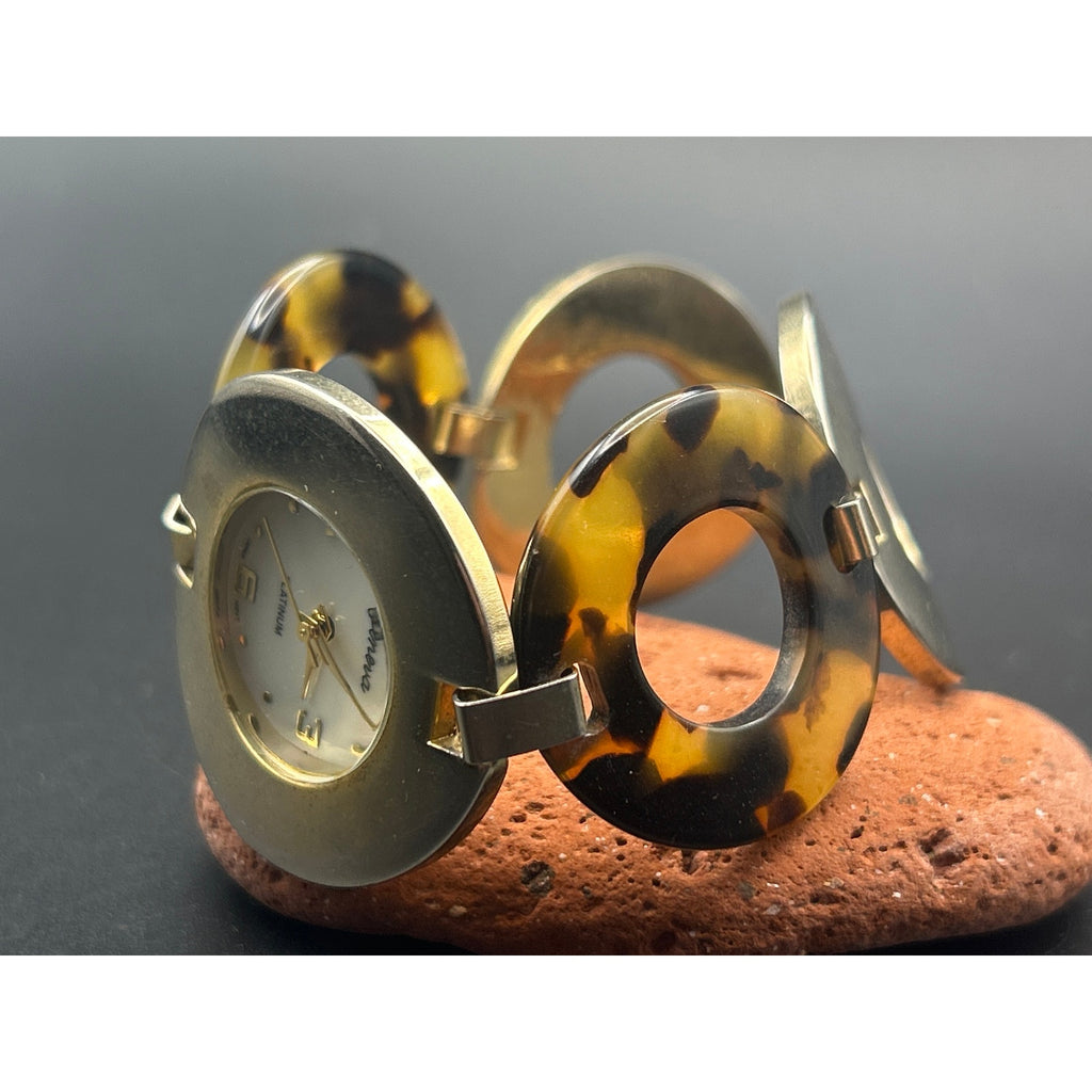 Vintage Geneva Platinum Watch Model 7463 Gold Tone Tortoise Shell Accent Working