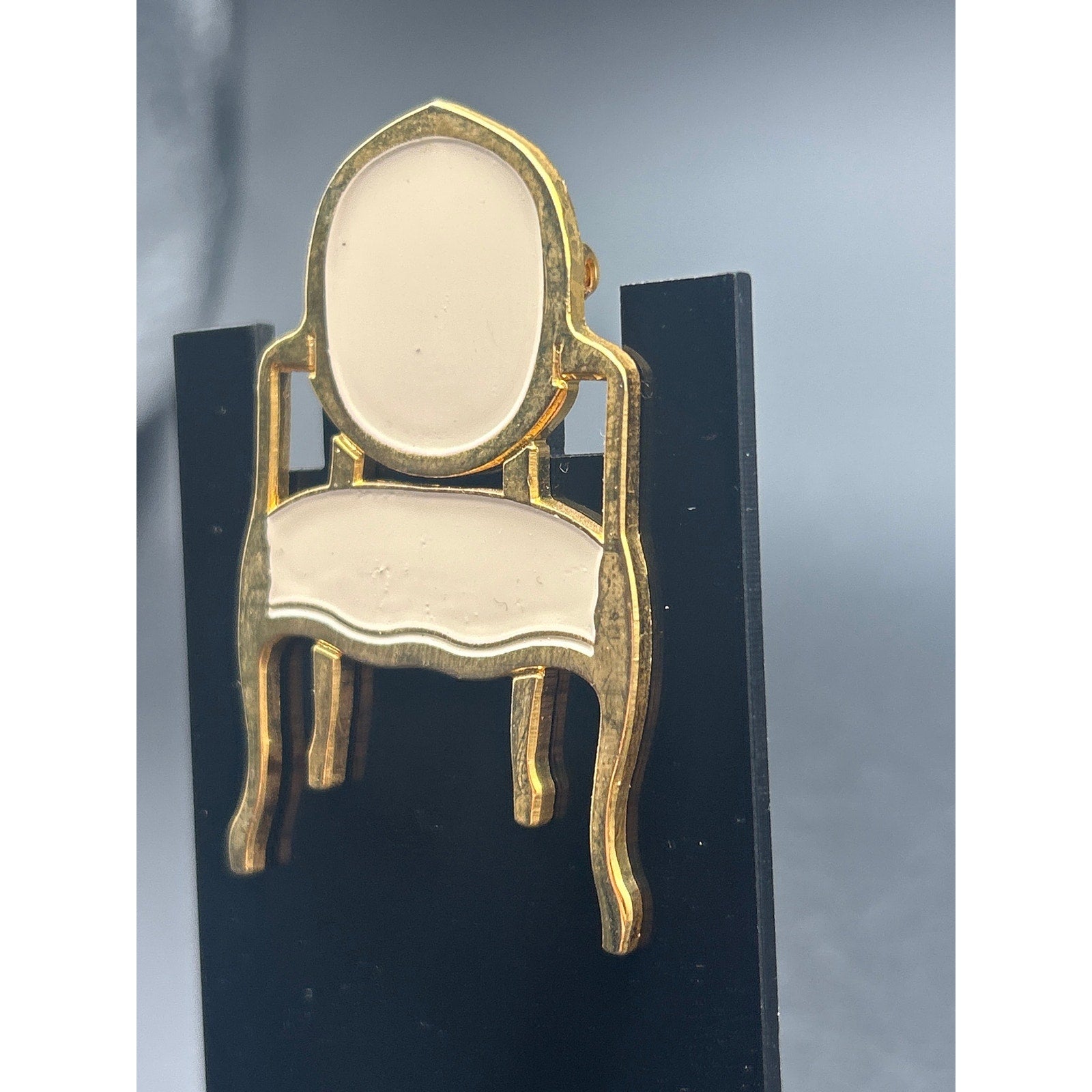 Vintage Gold Tone Enamel French Armchair Chair Brooch Pin - 2 Inch