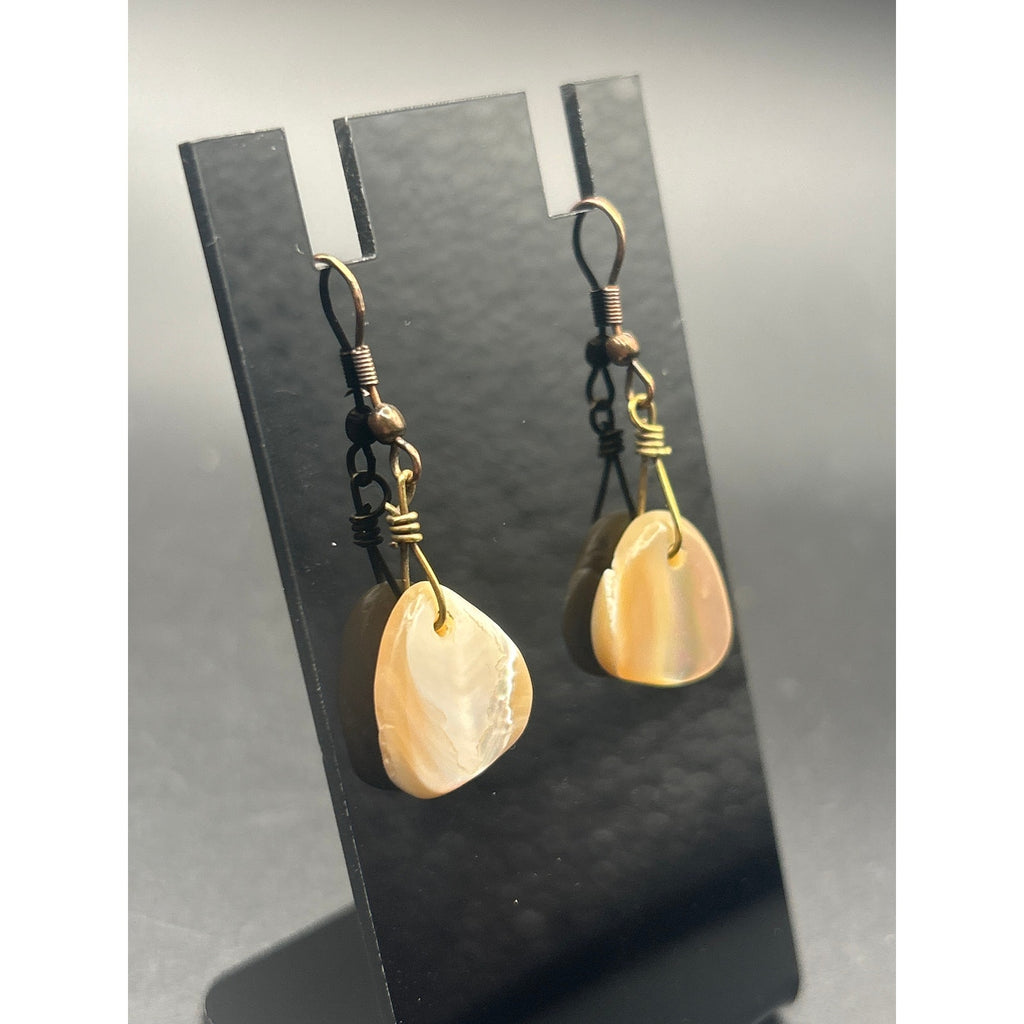 Vintage Gold Tone Mother of Pearl Shell Teardrop Dangle Earrings