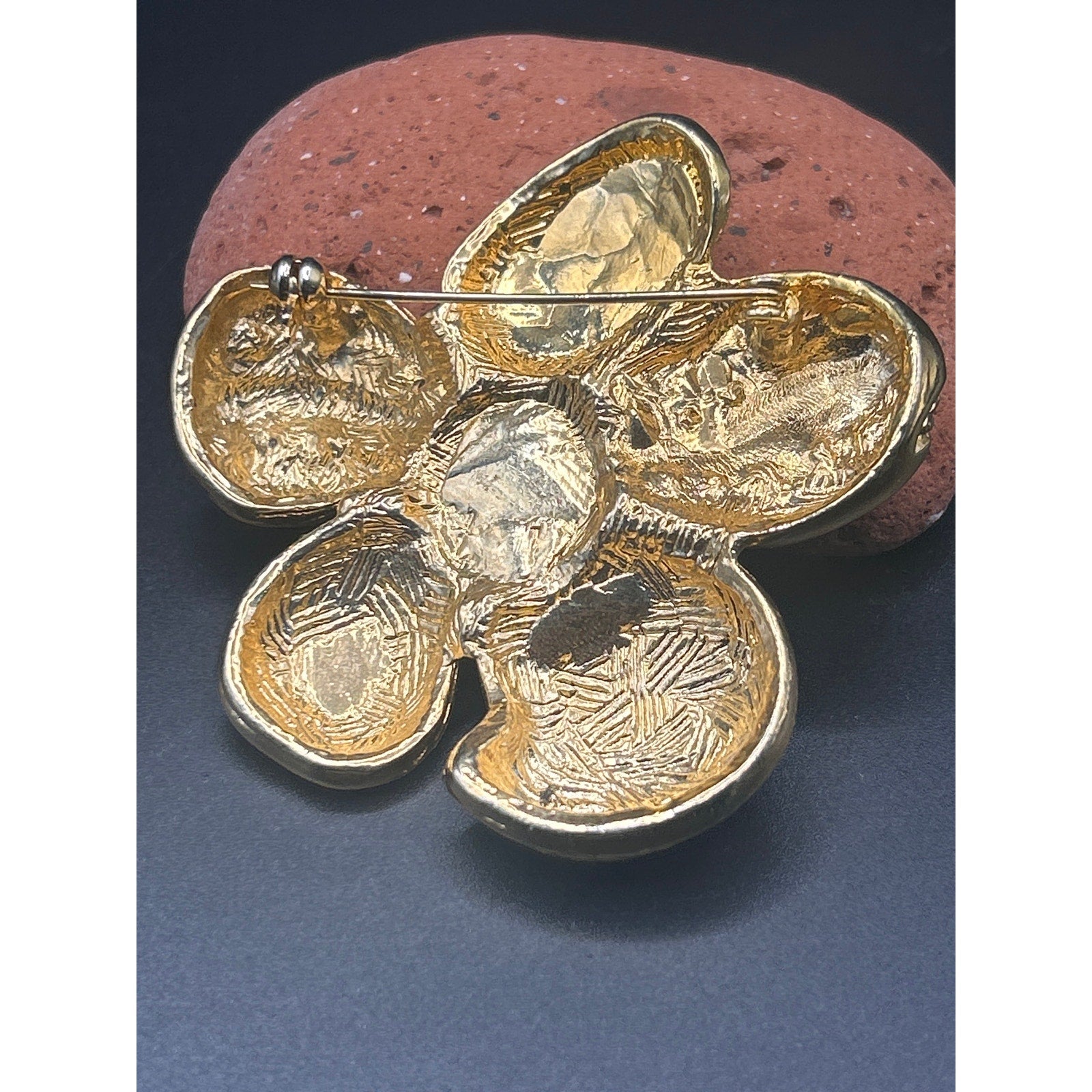Vintage 80s Gold Tone Flower Brooch Faux Pearl Rhinestone Floral Pin 2.5 x 2.5"