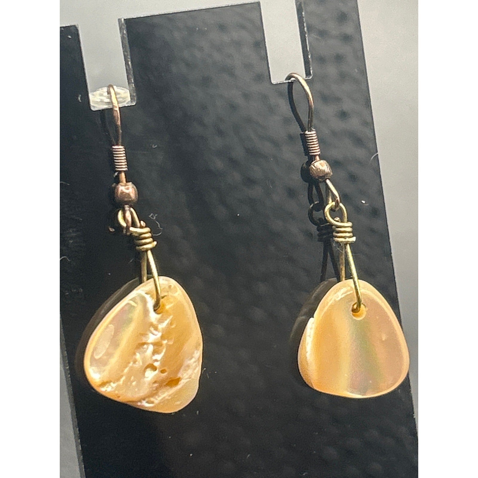 Vintage Gold Tone Mother of Pearl Shell Teardrop Dangle Earrings