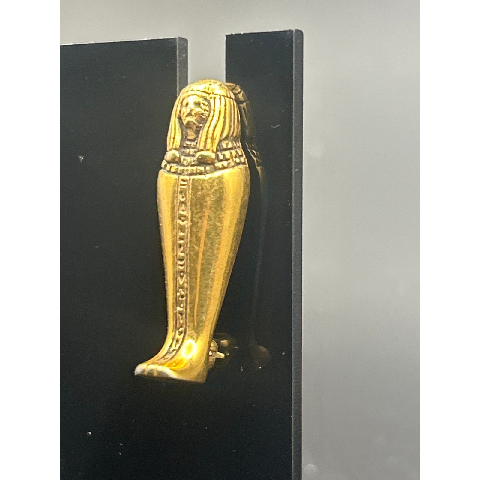 Vintage MFA Gold Tone Egyptian Revival Pharaoh Sarcophagus Brooch