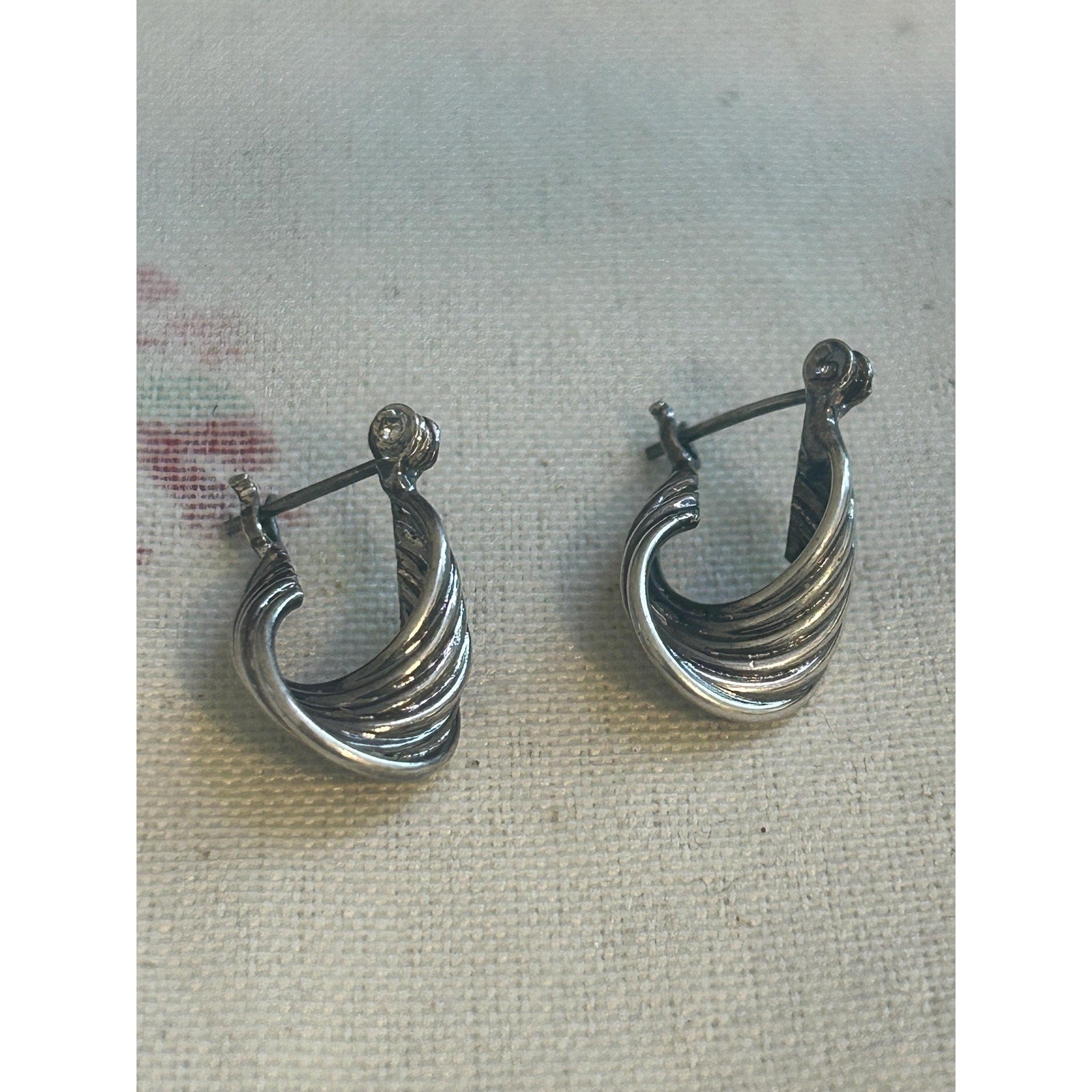 Sterling Silver Vintage Small Hoops