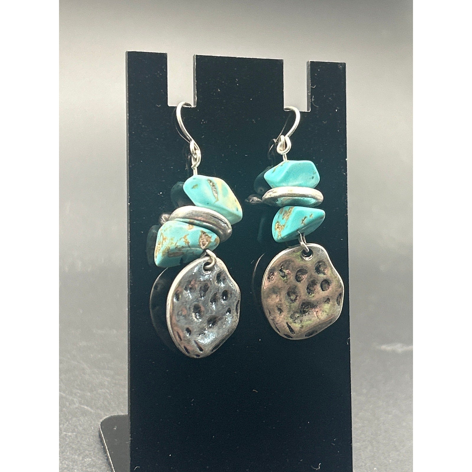 Vintage Antiqued Silver Tone Multi Tier Leaf Drop Dangle Earrings