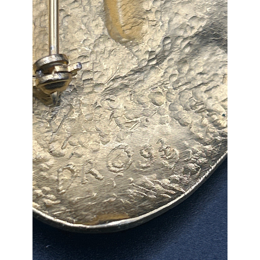 Vintage Doreen Ryan 1993 Calla Lily Brooch Gold Tone Sculptural Floral Pin DR 93